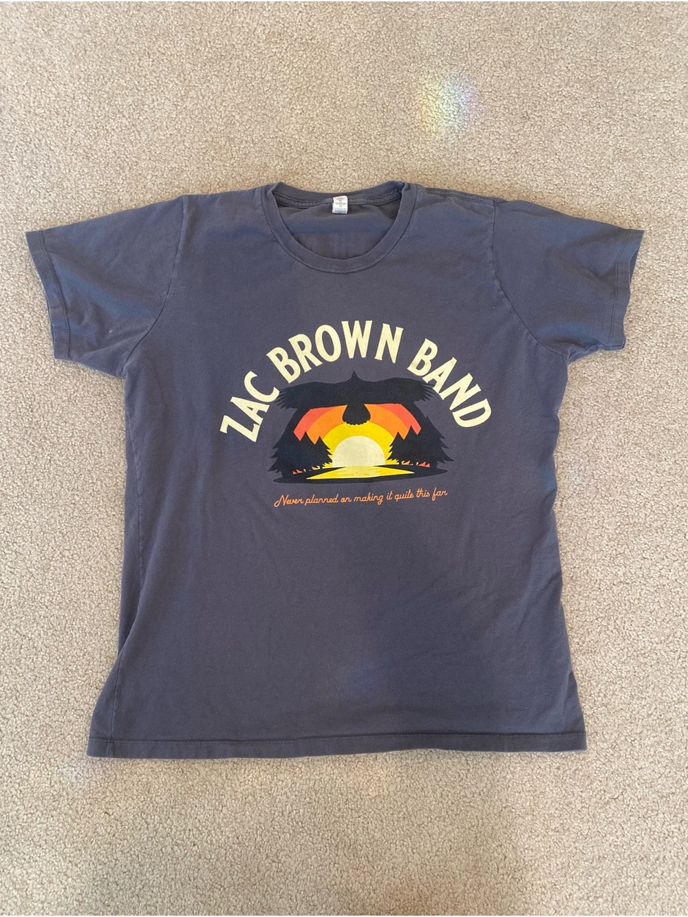 Zac Brown Band Out in the Middle Tour 2022 Music Original T-Shirt Size M